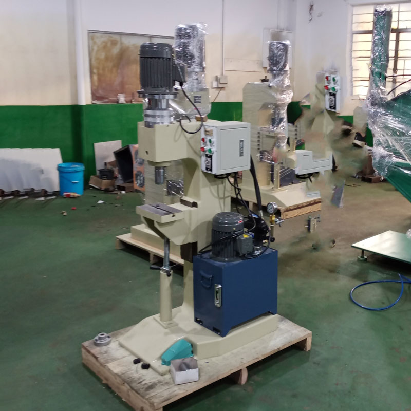 液壓旋鉚機定制自動化多頭磨菇頭實心空心釘鉚鉸鏈翻邊座椅架對鉚